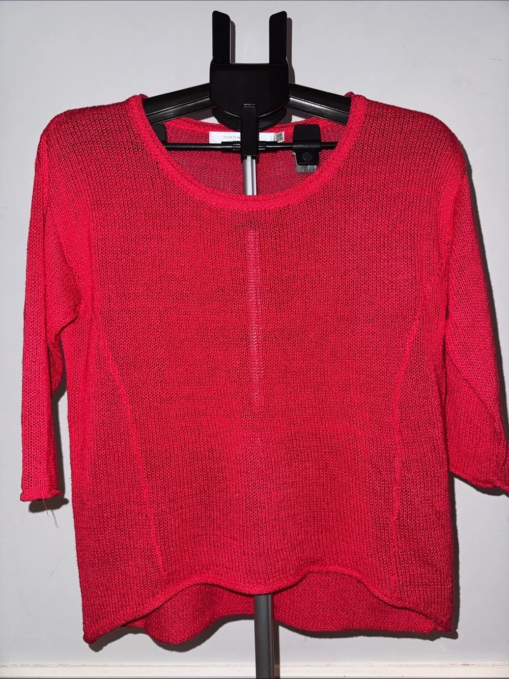 Simons Contemporaine Lightweight Knit Top Summer Sweater Sz Medium Magenta - Picture 2 of 5